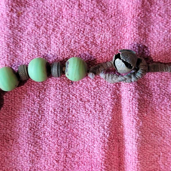 Vintage statement necklace, bone and bead, 25 in - Picture 4 of 4